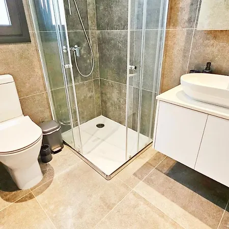 Apartament One-bedroom Luxury In Egkomi *